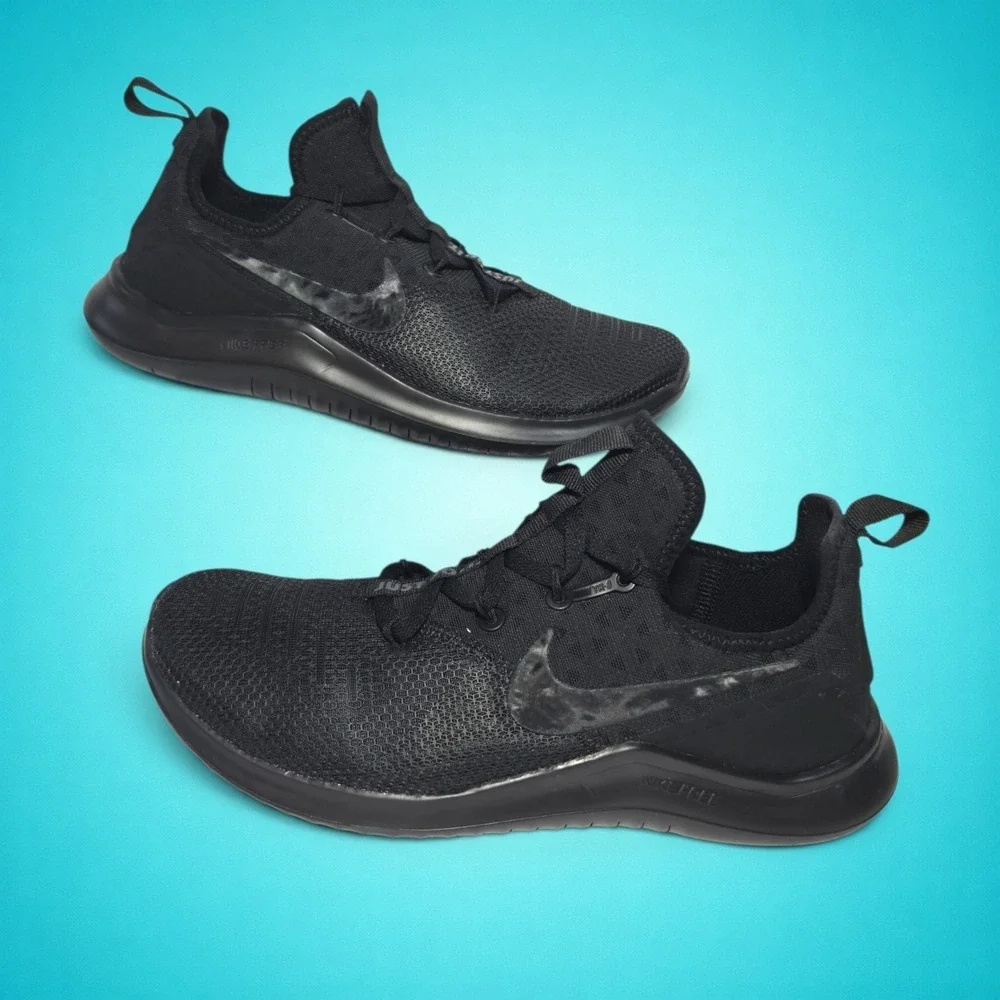 New Women's Nike Free‎ TR 8 Triple Black Shoes, Size 7